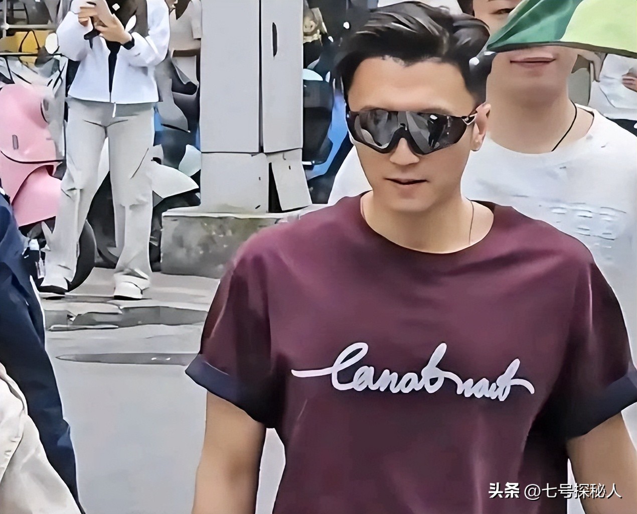 谢霆锋淡出娱乐圈_谢霆锋央媒双点名气场大_谢霆锋镖人电影获赞